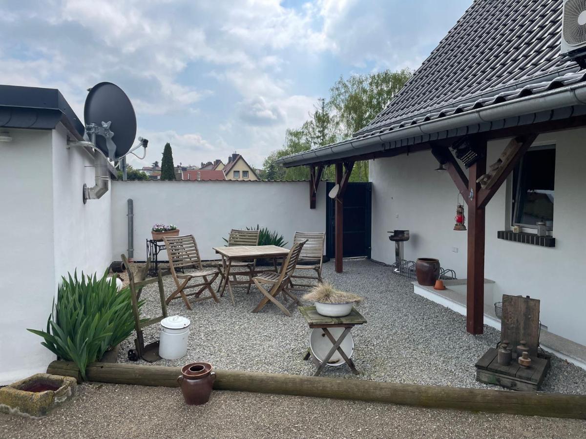 Pension Landhaus an der Saale Bernburg  Exterior foto